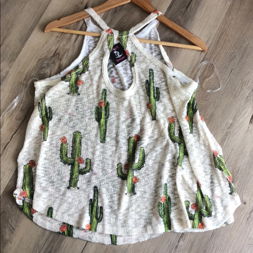Cactus 🌵 Tank - Picture 4 of 4